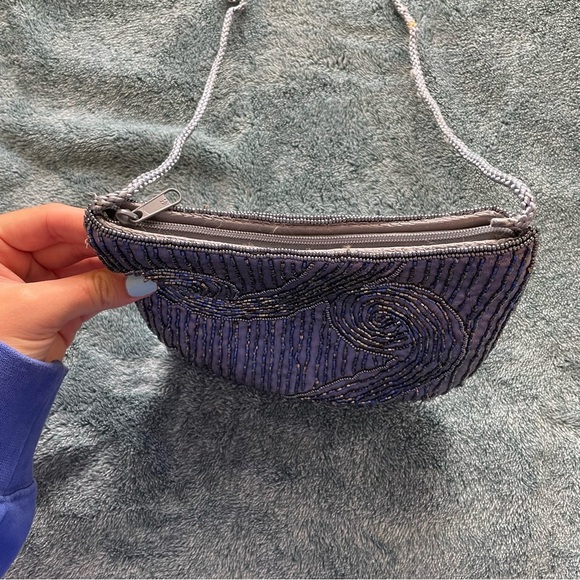 Elegant Gray Beaded Women's Bag - Picture 3 of 6